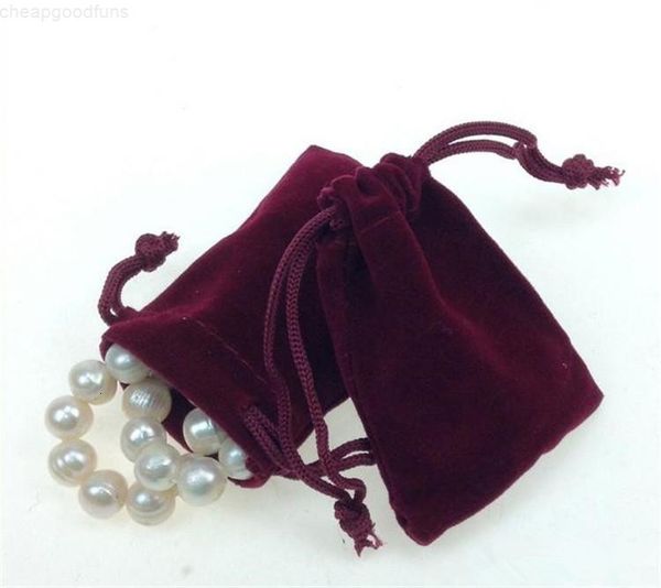 soft velvet jewelry pouches storage rings necklace earrings stud bracelets bangle gift drawstrings packaging bags dhl free
soft velvet jewelry pouches storage rings necklace earrings stud bracelets bangle gift drawstrings packaging bags dhl free
