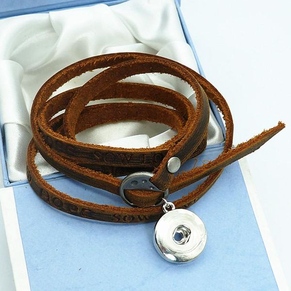 charm bracelets se0184 genuine leather vintage alphabet /pure multi-layers snap bracelet fit 18mm buttons jewelry, Golden;silver
charm bracelets se0184 genuine leather vintage alphabet /pure multi-layers snap bracelet fit 18mm buttons jewelry, Golden;silver