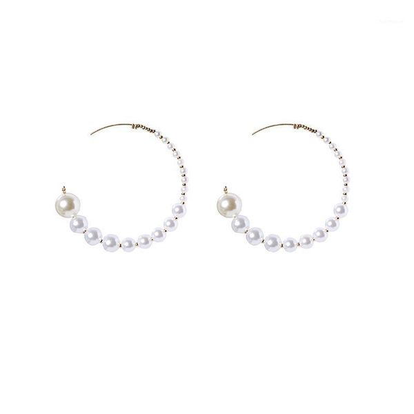 fashion large round pearl string earrings for women personality elegant earring modern creative jewelry birthday gift1, Golden;silver
fashion large round pearl string earrings for women personality elegant earring modern creative jewelry birthday gift1, Golden;silver