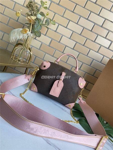 fashion women shoulder bag real leather pink sliver chain crossbody messenger bags female handbag 20cm
fashion women shoulder bag real leather pink sliver chain crossbody messenger bags female handbag 20cm