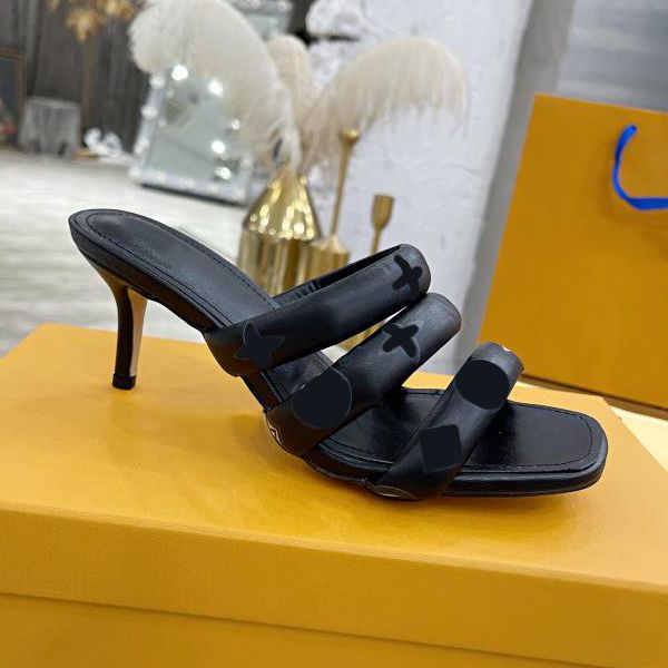 2022 classic high-heele sandals party fashion women dance shoes designer high-heeled shoe women diamond woman size belt box 35-43, Black
2022 classic high-heele sandals party fashion women dance shoes designer high-heeled shoe women diamond woman size belt box 35-43, Black