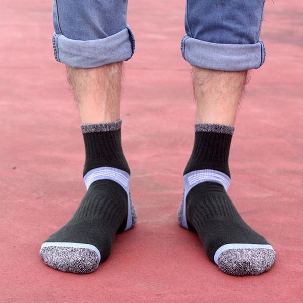 men's socks style heel wool black ankle cotton outdoor climbing basketball sports in tube
men's socks style heel wool black ankle cotton outdoor climbing basketball sports in tube