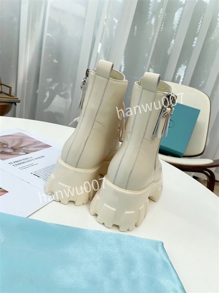 autumn womens designer boots for 35-41 women's slip-on round toe ankle boats woman and men buckle luxurious ladies brand ly211204, Black
autumn womens designer boots for 35-41 women's slip-on round toe ankle boats woman and men buckle luxurious ladies brand ly211204, Black