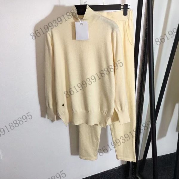 2022ss dr women's tracksuit swetaers two piece pants embroidery high neck pullover side slit sweater + elastic high waist wide leg reou, White
2022ss dr women's tracksuit swetaers two piece pants embroidery high neck pullover side slit sweater + elastic high waist wide leg reou, White