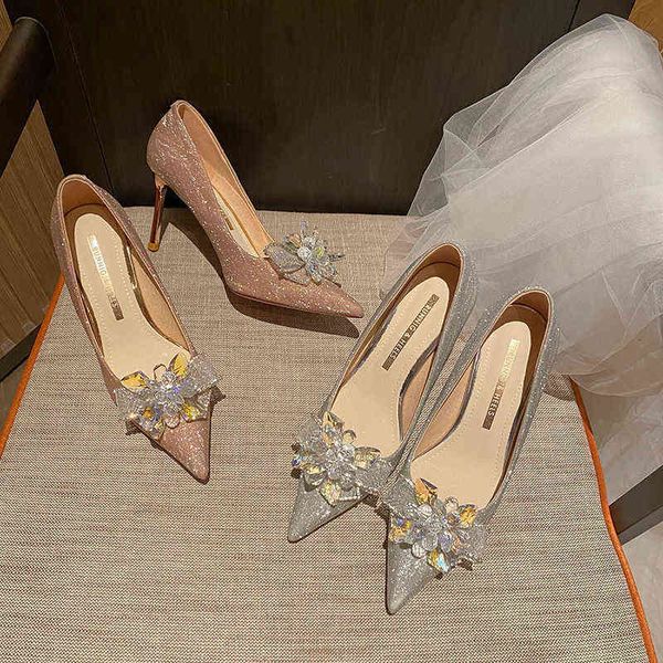luxury designer women's shoes 2022 spring bridal pointed high heel's thin heels shiny buckle wedding single shoes large, Black
luxury designer women's shoes 2022 spring bridal pointed high heel's thin heels shiny buckle wedding single shoes large, Black