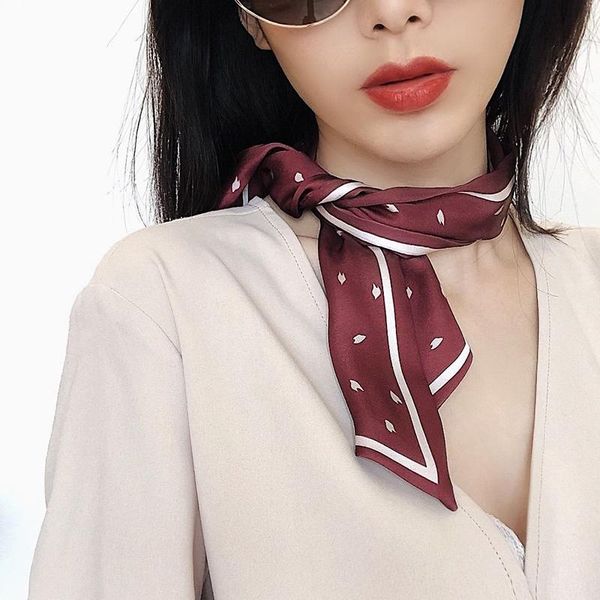scarves 2021 leaves print women scarf long neckerchief professional decoration all kinds of korean red, Blue;gray
scarves 2021 leaves print women scarf long neckerchief professional decoration all kinds of korean red, Blue;gray
