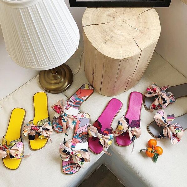 2021 summer women shoes new korean version outer wear flat slippers women's fashion bow flat heel slipper toe sandals six, Black
2021 summer women shoes new korean version outer wear flat slippers women's fashion bow flat heel slipper toe sandals six, Black