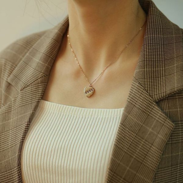 classic love hollow diamond pendant clavicle chain personality lady titanium steel necklace, Silver
classic love hollow diamond pendant clavicle chain personality lady titanium steel necklace, Silver