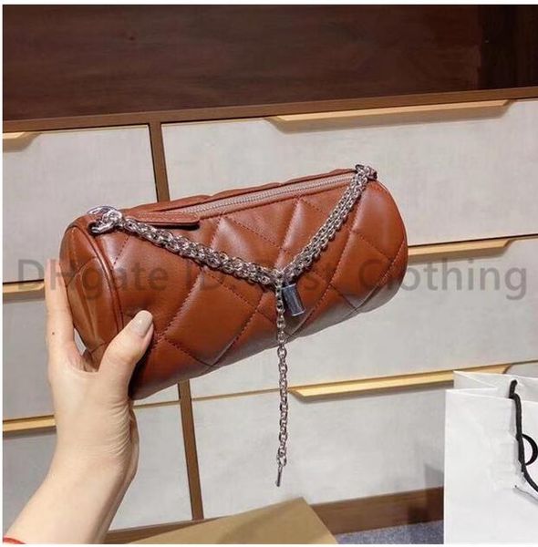 classic luxury designer wodden women fashion shoulder bags letter chains barrel-shaped diamond lattice check tartan lady flap clutch bags
classic luxury designer wodden women fashion shoulder bags letter chains barrel-shaped diamond lattice check tartan lady flap clutch bags