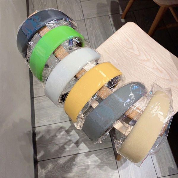 hair accessories korea elegant pu solid hairband broad brimmed vintage headband women 6 colors fashion sweet party headwear 2021
hair accessories korea elegant pu solid hairband broad brimmed vintage headband women 6 colors fashion sweet party headwear 2021