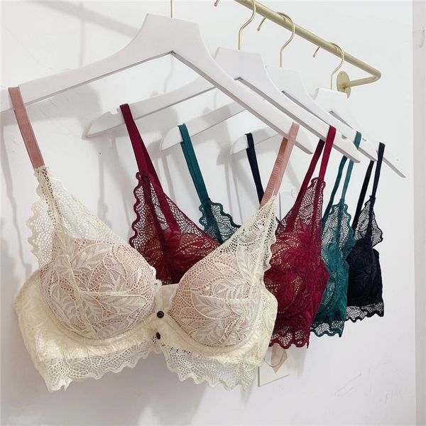 6199 simple french lace medium thick latex cup anti-bacterial anti mite breathable gathered seamless rimless bra suit, Red;black
6199 simple french lace medium thick latex cup anti-bacterial anti mite breathable gathered seamless rimless bra suit, Red;black