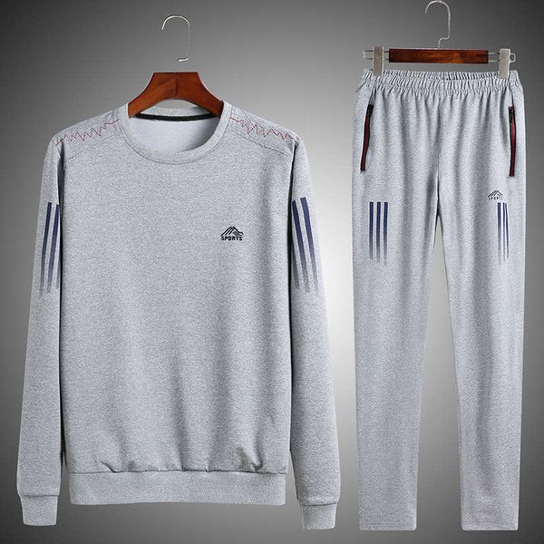 2020 new autumn sports for the elderly round neck set three bar sweater two piece men's suit, Gray 
2020 new autumn sports for the elderly round neck set three bar sweater two piece men's suit, Gray