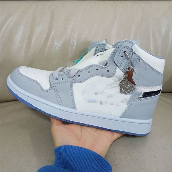 2021 Boy girl Officially revealed anniversary collaboration Grey White French fashion style label Kim Jones Sneaker shoe size36-45, Black
2021 Boy girl Officially revealed anniversary collaboration Grey White French fashion style label Kim Jones Sneaker shoe size36-45, Black