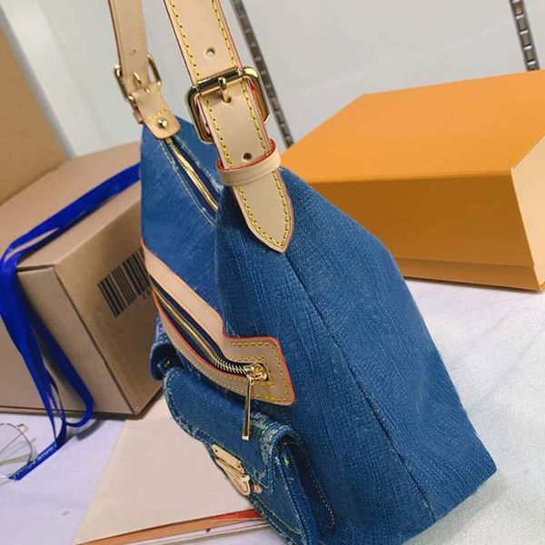 high fashion woman bags denim shoulder handbags ladies armpit handbags purses bags stripes bag multiple pockets
high fashion woman bags denim shoulder handbags ladies armpit handbags purses bags stripes bag multiple pockets