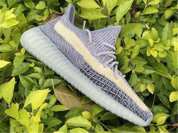 originals v2 ashblu gy7657 ashpea gy7658 outdoor shoes man women kanye west grey coffee authentic sneakers sports with original box 36-47
originals v2 ashblu gy7657 ashpea gy7658 outdoor shoes man women kanye west grey coffee authentic sneakers sports with original box 36-47