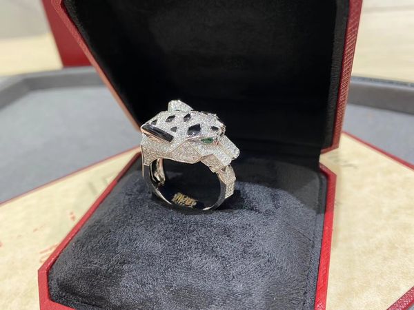2020 new luxury fashion design leopard ring, high-quality diamond inlay gift, Golden;silver
2020 new luxury fashion design leopard ring, high-quality diamond inlay gift, Golden;silver