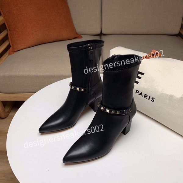 the new women heels pumps patent leather dress wedding shoes ladies high-heeled shoes ankle strap pumps metal fashion heel hs201219, Black
the new women heels pumps patent leather dress wedding shoes ladies high-heeled shoes ankle strap pumps metal fashion heel hs201219, Black