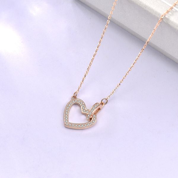 light luxury 925 silver necklace women chomel necklace fashion personality love buckle sterling silver clavicle chain pendant fashion design
light luxury 925 silver necklace women chomel necklace fashion personality love buckle sterling silver clavicle chain pendant fashion design