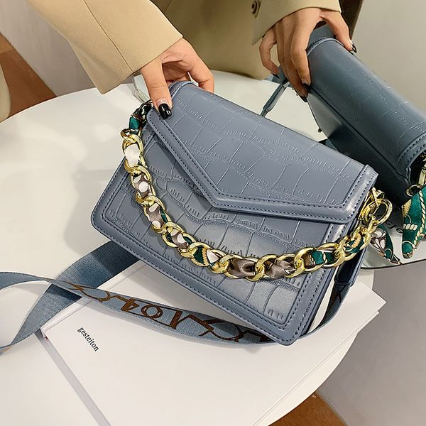 all-match crocodile pattern женская сумка 2020 новая мода женские шелковые шарф сумка на плечо интернет-знаменитости цепь crossbody маленька
all-match crocodile pattern женская сумка 2020 новая мода женские шелковые шарф сумка на плечо интернет-знаменитости цепь crossbody маленька