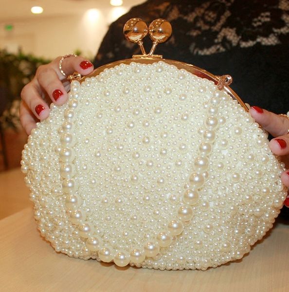 at elegant handbag night of the women's exquisite fashion pearl white bag ladies party clutch borsa donna ladies'handbags ae50eb a
at elegant handbag night of the women's exquisite fashion pearl white bag ladies party clutch borsa donna ladies'handbags ae50eb a