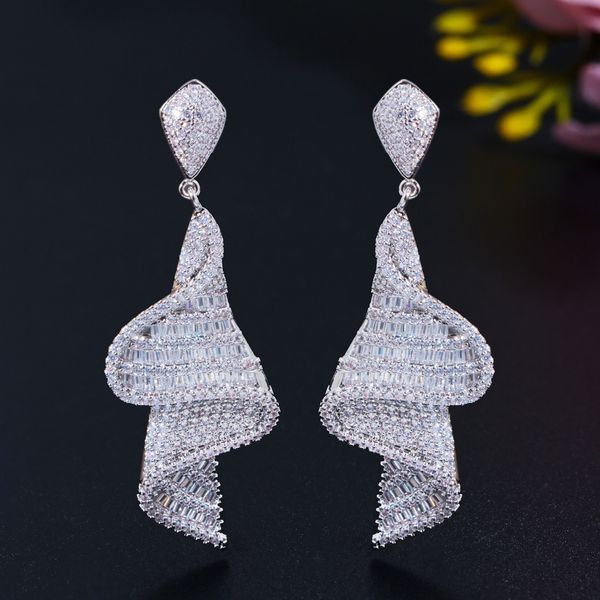 s925 silver needle bling geometry dangle drop earrings white zircon real gold plated earring jewelry wholesale
s925 silver needle bling geometry dangle drop earrings white zircon real gold plated earring jewelry wholesale