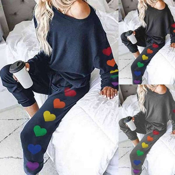 casual style loose long sleeve pants love printed suit available in three colors, Black;gray
casual style loose long sleeve pants love printed suit available in three colors, Black;gray