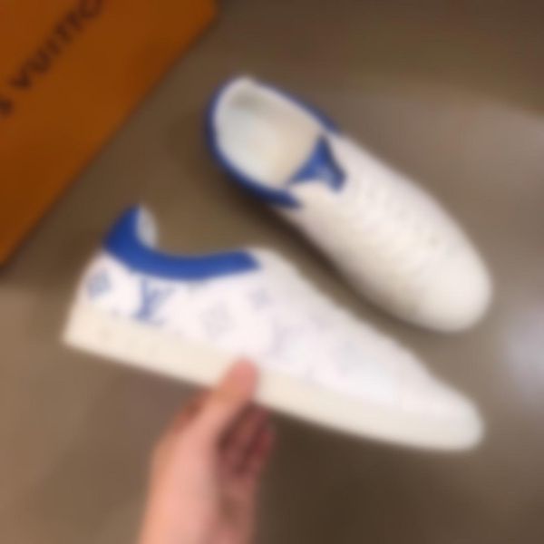 new real leather men designer sneakers women star studded casual shoes mesh leather camouflage studded niuniu1 combo stars metallic 8272 w5, Black
new real leather men designer sneakers women star studded casual shoes mesh leather camouflage studded niuniu1 combo stars metallic 8272 w5, Black