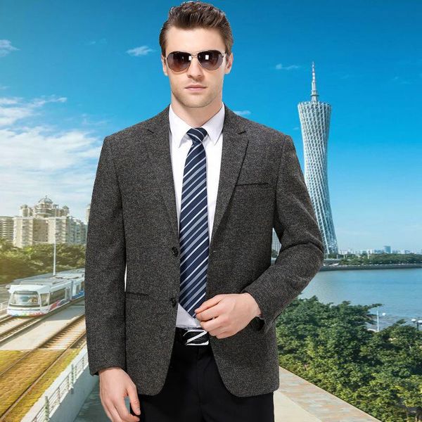 autumn and winter men's suit fashion leisure middle-aged wool single suit solid color coat one regular side slit, White;black
autumn and winter men's suit fashion leisure middle-aged wool single suit solid color coat one regular side slit, White;black