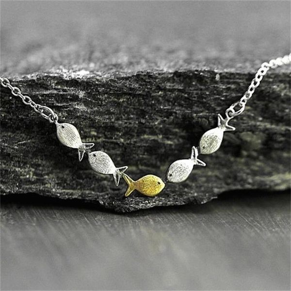 chains fashion silver color women necklaces creative swimming fish necklace gift for her temperament jewelry
chains fashion silver color women necklaces creative swimming fish necklace gift for her temperament jewelry