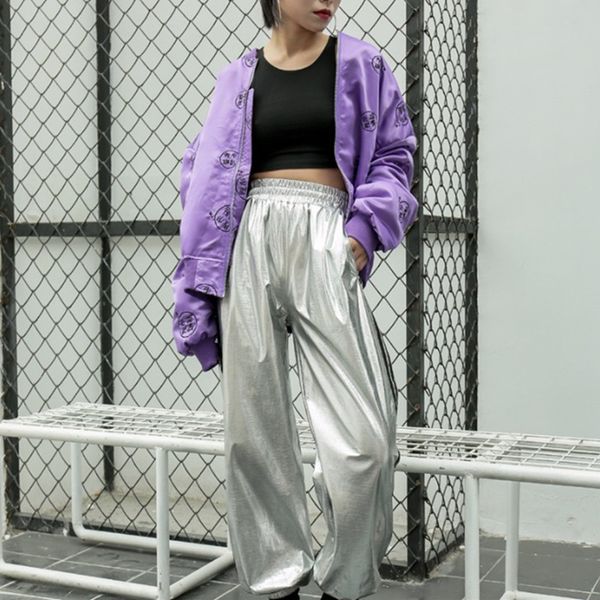 2021 new silver lady stripped of sweat harem streetwear women track racers mujer shredded pants 9gmr, Black;white
2021 new silver lady stripped of sweat harem streetwear women track racers mujer shredded pants 9gmr, Black;white