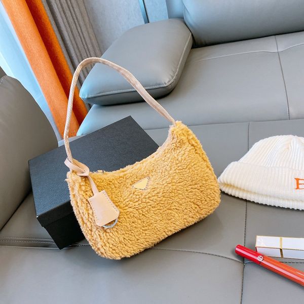 shoulder bag 20aw ladies fashion texture underarm bag designer furry handbag 5 colors wf2012021
shoulder bag 20aw ladies fashion texture underarm bag designer furry handbag 5 colors wf2012021