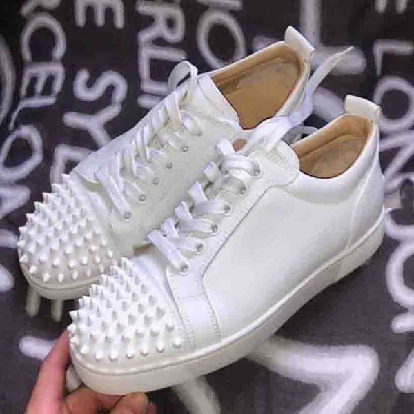 studded spikes low junior red bottom casual trainers men's sneaker black white suede leather party flat luxurys designers with box fast
studded spikes low junior red bottom casual trainers men's sneaker black white suede leather party flat luxurys designers with box fast