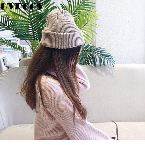UVRCOS Women's hats Add velvet Fleece Inside Beanies Winter Hats for women 100% Raccoon Fur Pompom Hat Female Twist pattern caps, Blue;gray
UVRCOS Women's hats Add velvet Fleece Inside Beanies Winter Hats for women 100% Raccoon Fur Pompom Hat Female Twist pattern caps, Blue;gray
