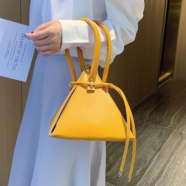 cross body fashion pyramid triangle drawstring handbags luxury designer shoulder crossbody bag women small purses sac a main bolsos mujer
cross body fashion pyramid triangle drawstring handbags luxury designer shoulder crossbody bag women small purses sac a main bolsos mujer