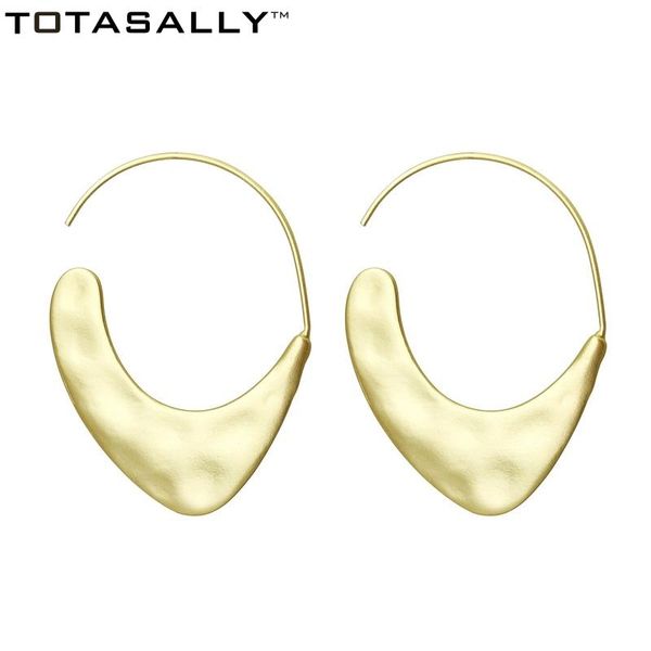 totasally fashion metal hoop earrings for woman brand design matted gold /silver color hanging earrings dropshipping jewelry, Golden;silver
totasally fashion metal hoop earrings for woman brand design matted gold /silver color hanging earrings dropshipping jewelry, Golden;silver