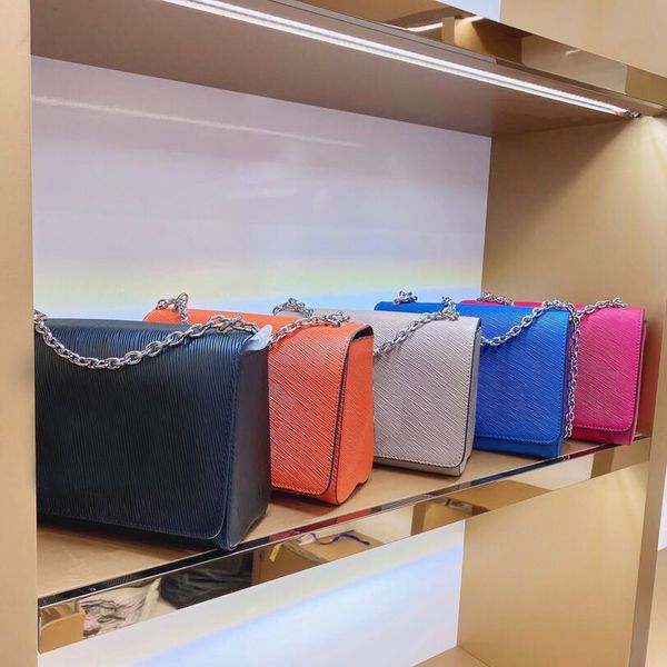 2021 new handbags purses women shoulder bag genuine leather with metal water ripple crossbodybag letter handbag bag 00
2021 new handbags purses women shoulder bag genuine leather with metal water ripple crossbodybag letter handbag bag 00