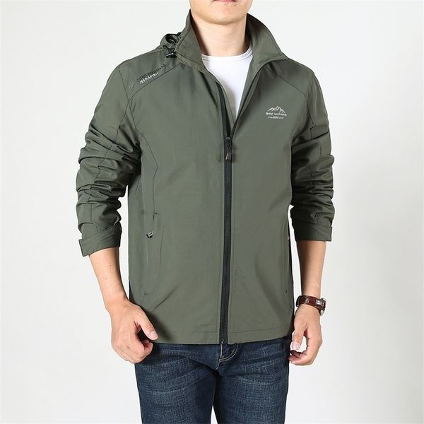 summer autumn jacket men outdoor casual hooded military jacket waterproof mens clothing quick dry windbreaker hiking coat men 201218, Black;brown
summer autumn jacket men outdoor casual hooded military jacket waterproof mens clothing quick dry windbreaker hiking coat men 201218, Black;brown