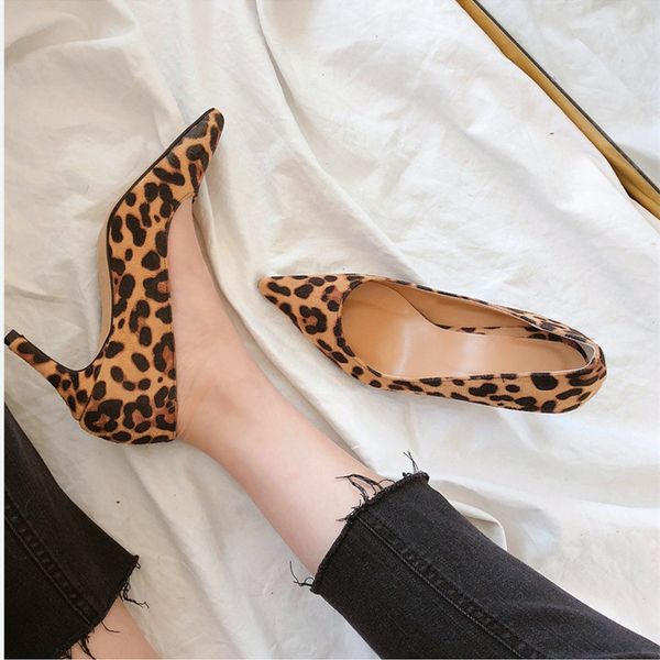 2020 new arrival woman pointed to shallow party bombs six inches high leopard heels fashion shoes 7aum, Black 
2020 new arrival woman pointed to shallow party bombs six inches high leopard heels fashion shoes 7aum, Black
