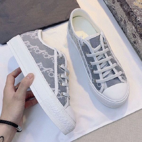 classics quality women shoes espadrilles sneakers printing walk sneaker embroidery outdoors canvas low shoes casual shoes 06 1605, Black
classics quality women shoes espadrilles sneakers printing walk sneaker embroidery outdoors canvas low shoes casual shoes 06 1605, Black