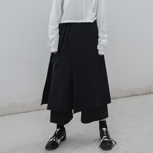 high elastic waist asymmetrical temperament cropped wide leg pants new woman fashion tide spring autumn 2021, Black;white
high elastic waist asymmetrical temperament cropped wide leg pants new woman fashion tide spring autumn 2021, Black;white
