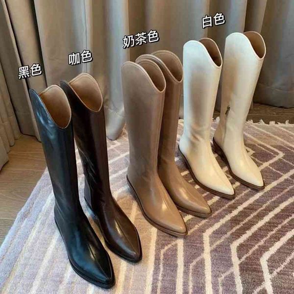 winter new v-mouth leather thick heel western cowboy pointed long boots are thinner than knee knight women, Black
winter new v-mouth leather thick heel western cowboy pointed long boots are thinner than knee knight women, Black