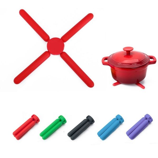 pad cross fold shaped pot mat table collapsible insulation cup folding silicone placemat
pad cross fold shaped pot mat table collapsible insulation cup folding silicone placemat