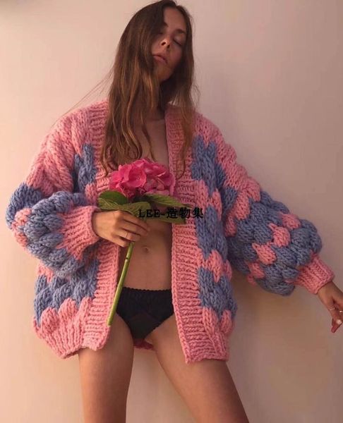 european station contrast color wave pattern thick stick needle hand-woven lantern sleeve cardigan jacket women, White
european station contrast color wave pattern thick stick needle hand-woven lantern sleeve cardigan jacket women, White