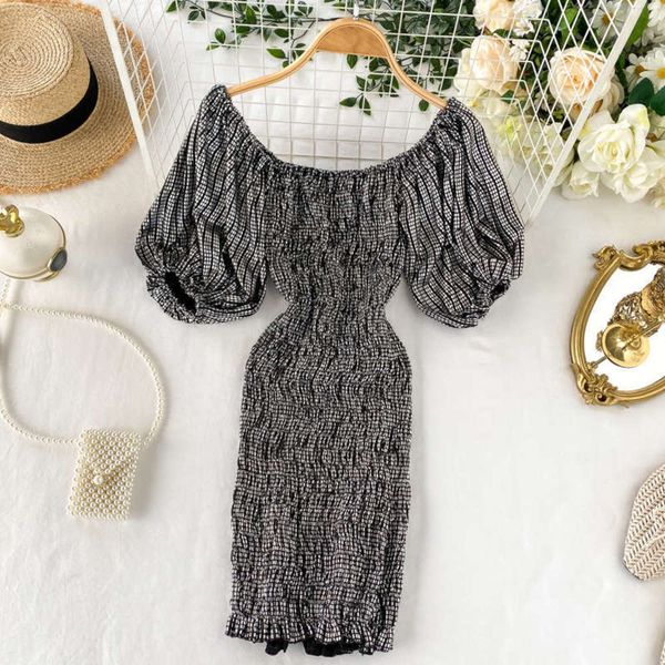 celebrity women ins temperament palace style plaid bubble sleeve elastic slim hip dress, Black;gray
celebrity women ins temperament palace style plaid bubble sleeve elastic slim hip dress, Black;gray