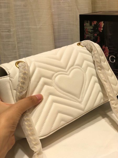 handbag 2020 fashion bag leather crossbody bags bag 26&22&16cm bags designers women crossboday flap chain genuine lux vscem, Red;black
handbag 2020 fashion bag leather crossbody bags bag 26&22&16cm bags designers women crossboday flap chain genuine lux vscem, Red;black