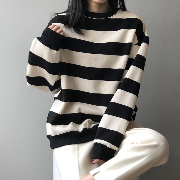 100% cotton women warm stripe sweatshirts winter korean 2021 winter oversize ladies pullovers warm thicken jackets, Black
100% cotton women warm stripe sweatshirts winter korean 2021 winter oversize ladies pullovers warm thicken jackets, Black
