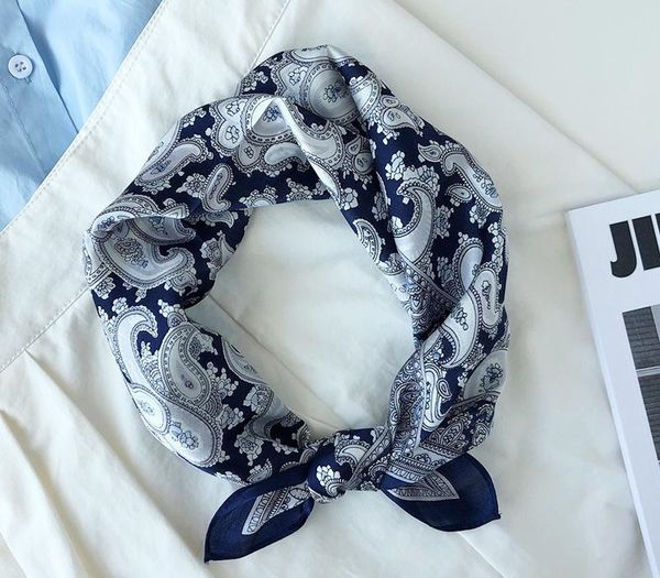 2020 new promotion hijab winter scarf 100% silk scarves men's fashion small square 100% for mulberry korean necklaces suit, Blue;gray
2020 new promotion hijab winter scarf 100% silk scarves men's fashion small square 100% for mulberry korean necklaces suit, Blue;gray