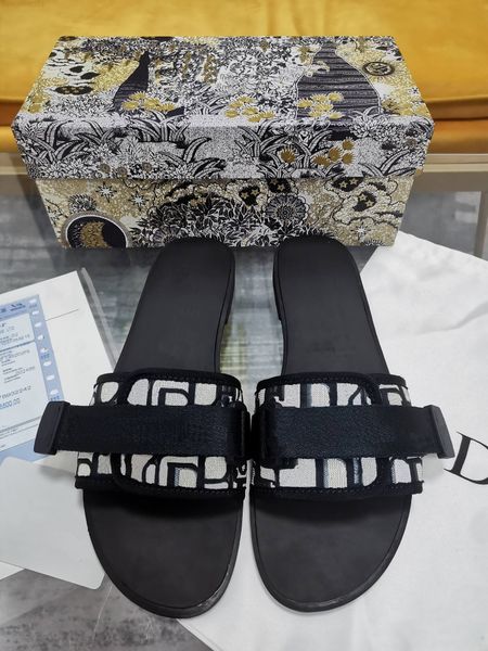 women sandals sandals slippers slide embroidery designers slides sandal floral brocade flip flops striped beach leather rubber flower slippe, Black
women sandals sandals slippers slide embroidery designers slides sandal floral brocade flip flops striped beach leather rubber flower slippe, Black