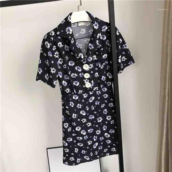 women dress new spring / summer 2020 retro button small daisy print shirt dress woman1, Black;gray
women dress new spring / summer 2020 retro button small daisy print shirt dress woman1, Black;gray
