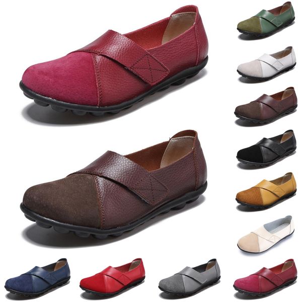 luxury men women casual shoes black white blue red loafers suede leather stitching mens trainers sneakers size 35-44
luxury men women casual shoes black white blue red loafers suede leather stitching mens trainers sneakers size 35-44